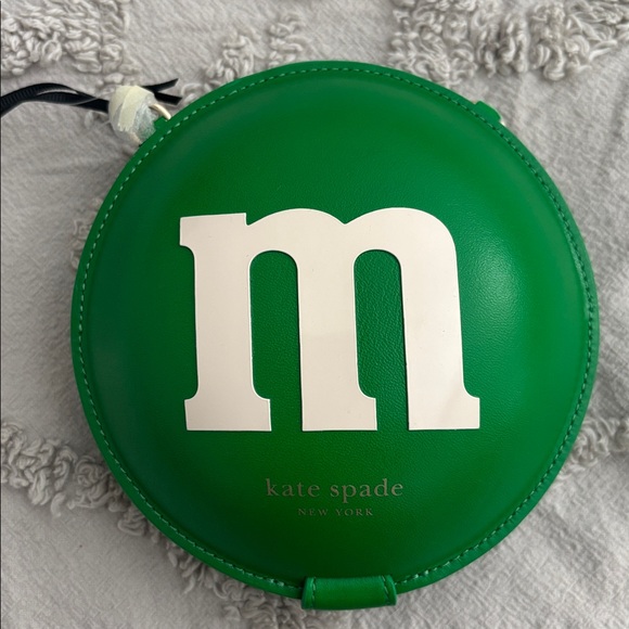 NWT Kate Spade x M&M Green M&M Leather Chained Coin Purse - Picture 3 of 8
